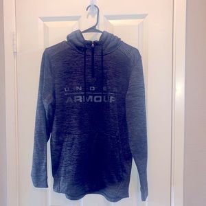 Men’s Small Under Armour hoodie